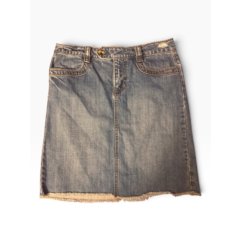Old Navy Womens Blue Denim Mini Skirt Low Waist Raw Hem Size 6 Y2K Casual